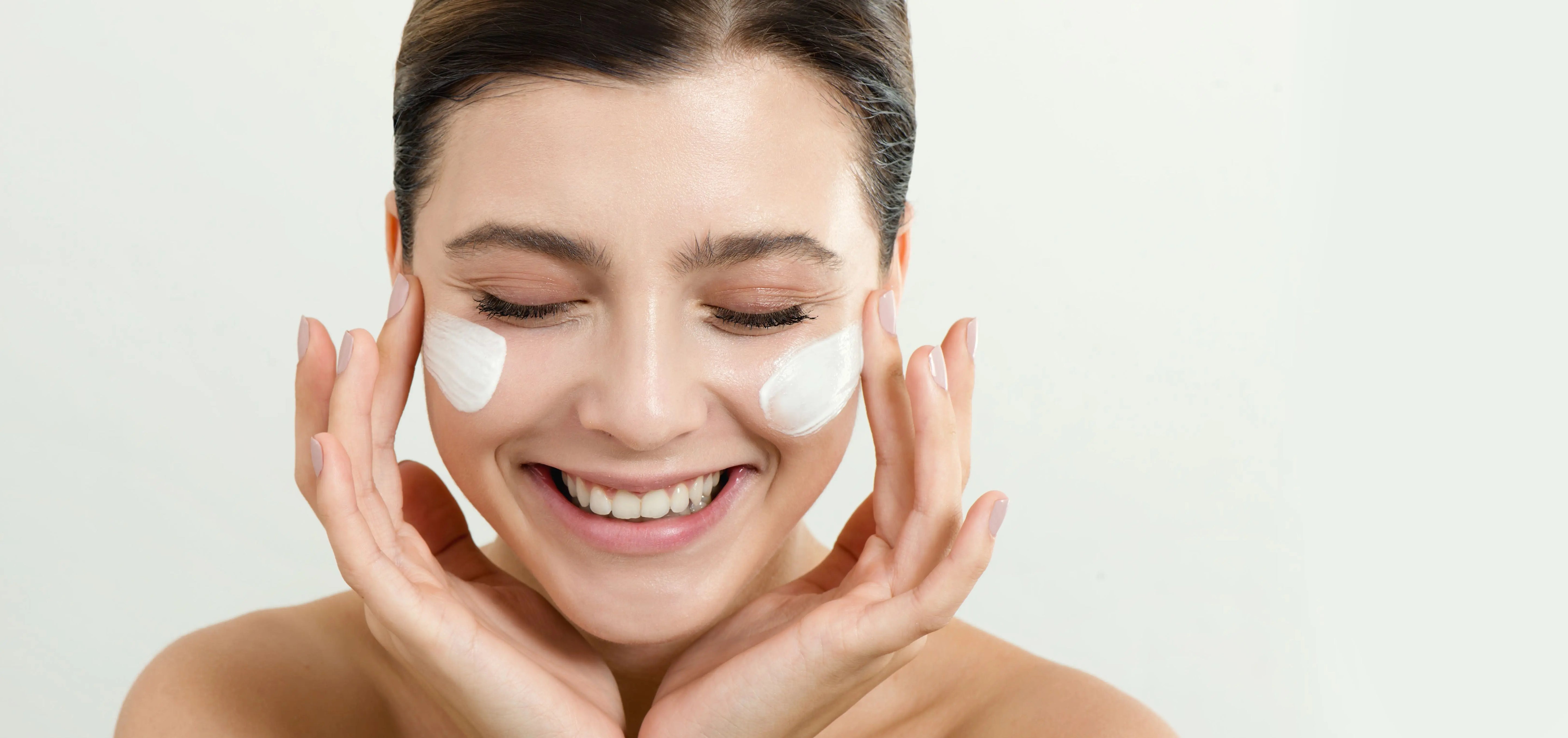Pourquoi faut-il garder une routine beauté 1 mois avant de juger de son efficacité ?