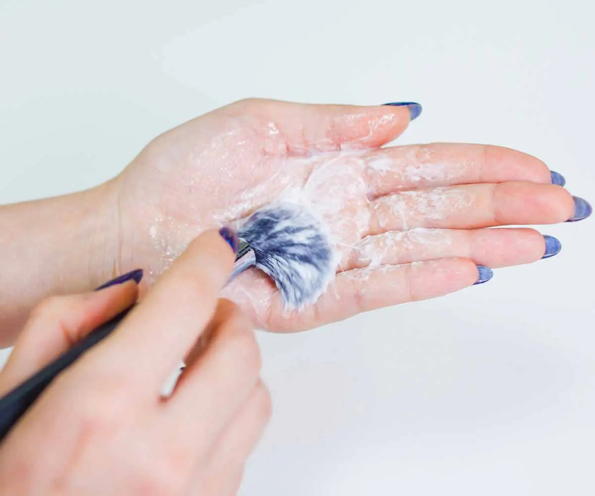 Pourquoi laver ses pinceaux devrait devenir un rituel quotidien ? Image
