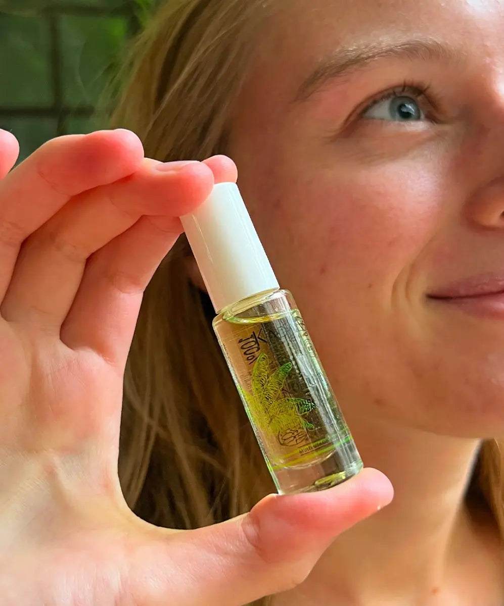 Precious Nutritive Oil  5ML - STRENGTHENS & REPAIRS