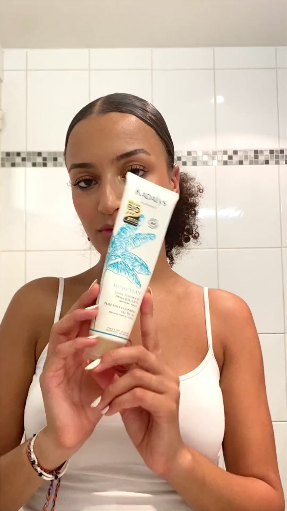 Comment appliquer votre huile fondante démaquillante Kadalys ? 
