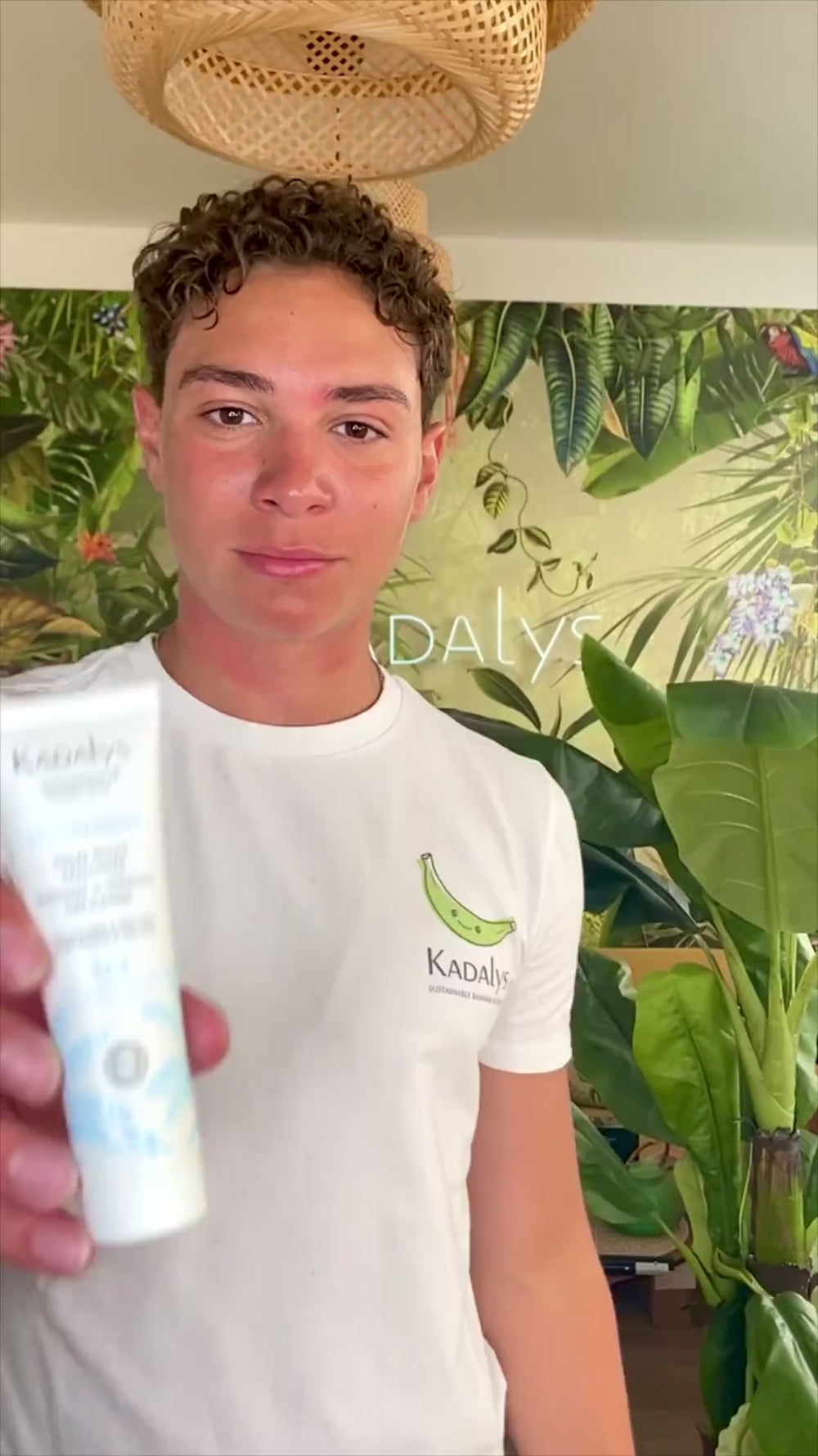 Comment appliquer votre gelée éclat apaisante hydratante Kadalys ? 